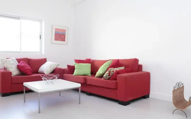 Отель Urbanicspace-city Center Тель-Авив комната для гостей