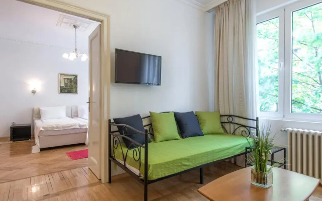 Апартаменты Apartment Belgrade Center-Resavska комната для гостей