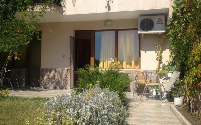 Отель Guest House Maria вид на фасад