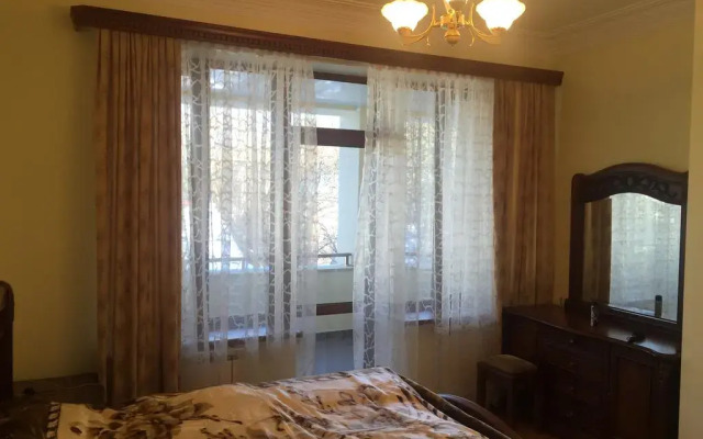Отель Holiday Home On Harutyunyan Цахкадзор комната для гостей