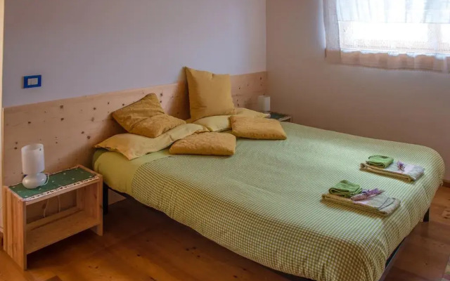 Отель B&B Acquariana Belluno Беллуно комната для гостей