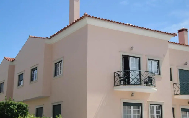 Апартаменты Pedra do Ouro Beach Apartment вид на фасад
