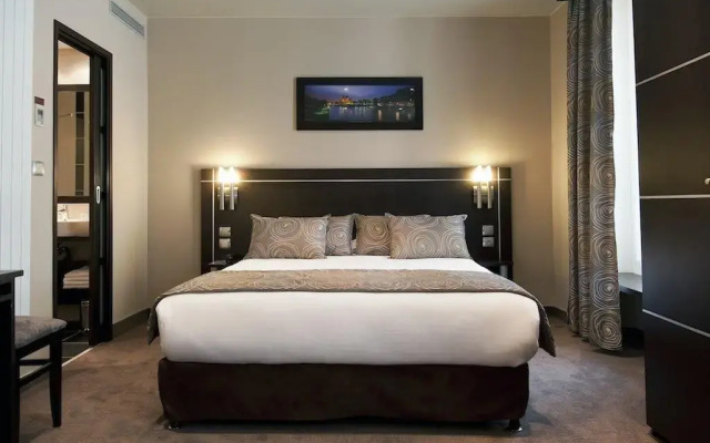 Hotel Choiseul Opera Париж комната для гостей