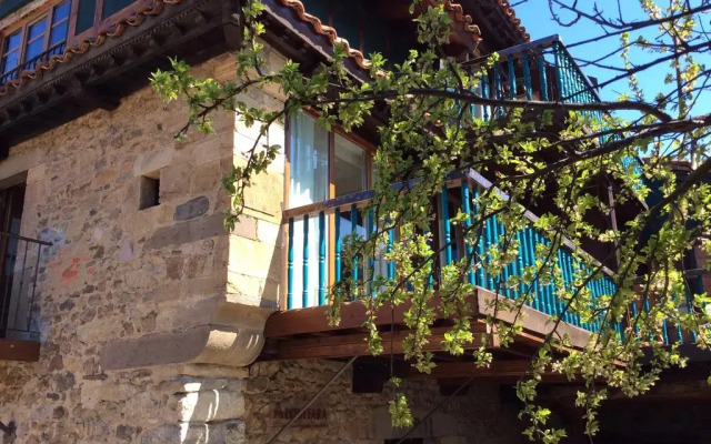Отель Apartamentos Alquitara вид на фасад