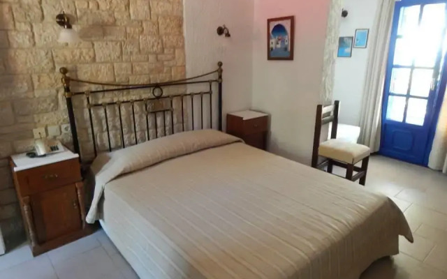 Virginia Hotel Ситония комната для гостей
