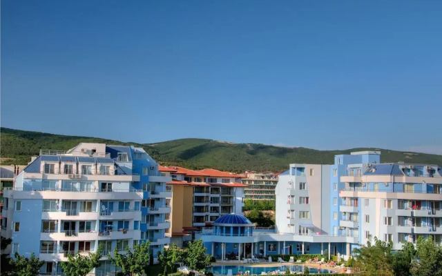 Отель 16 B Laguna Болгария, Солнечный берег - отзывы, цены и фото номеров - забронировать отель 16 B Laguna онлайн вид на фасад