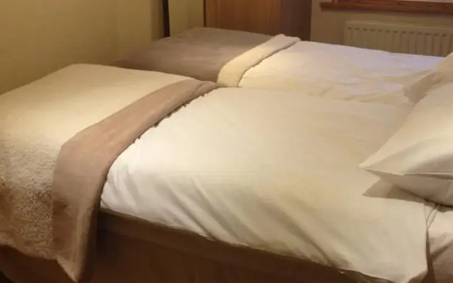 Отель Lower Turks Head комната для гостей