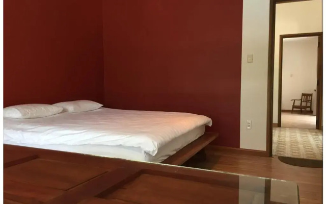 Отель Mango Garden Villa комната для гостей