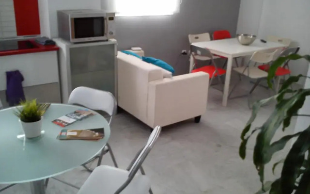 Отель Bed & Breakfast Jerez Испания, Херес-де-ла-Фронтера - отзывы, цены и фото номеров - забронировать отель Bed & Breakfast Jerez онлайн комната для гостей