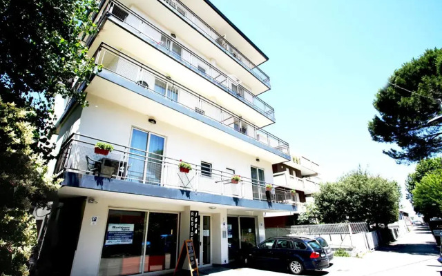 Отель Residence Igea парковка