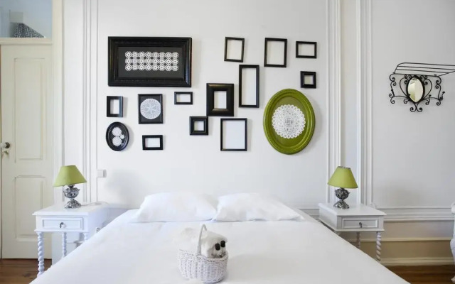 Отель Typical Lisbon Guest House комната для гостей