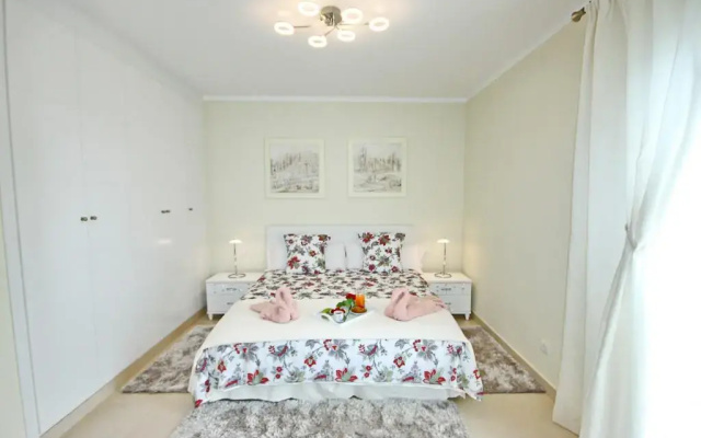 Villa Acacia