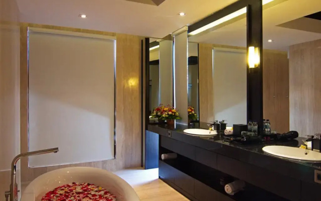 Villa Azaya Luxury Villa