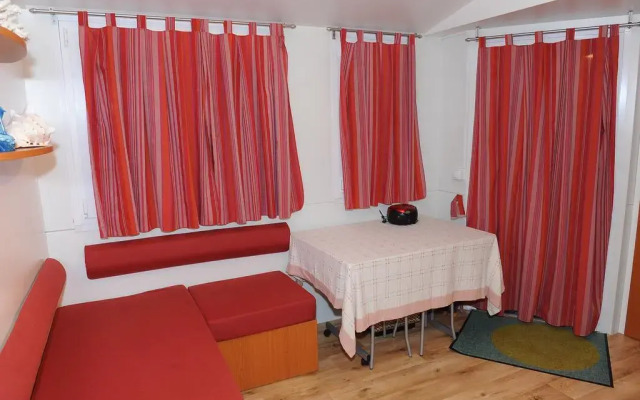 Отель Heliactida House Ситония комната для гостей