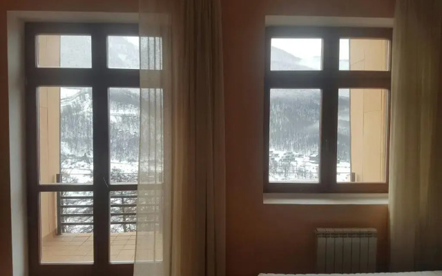Гостиница Krasnopolyanskiy в Красной Поляне отзывы, цены и фото номеров - забронировать гостиницу Krasnopolyanskiy онлайн Красная Поляна комната для гостей