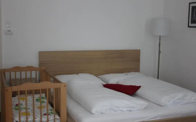 Отель Stadthalle - FamilyCityApartment Австрия, Вена - отзывы, цены и фото номеров - забронировать отель Stadthalle - FamilyCityApartment онлайн комната для гостей