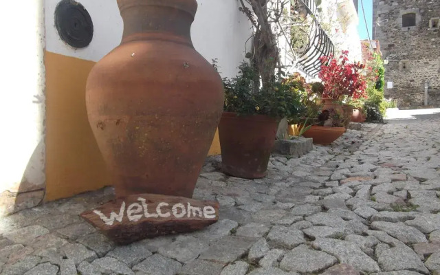 Отель Casa De Terena вид на фасад