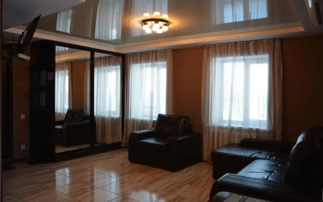 Апартаменты Studio Naberezhnaya Lenina 16A Днепр комната для гостей