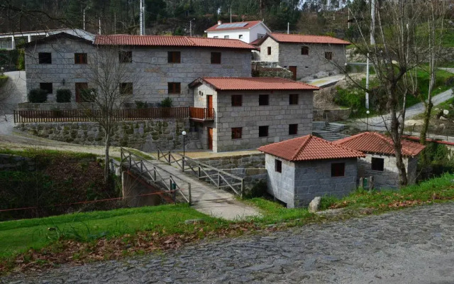 Отель Rilhadas Casas de Campo вид на фасад