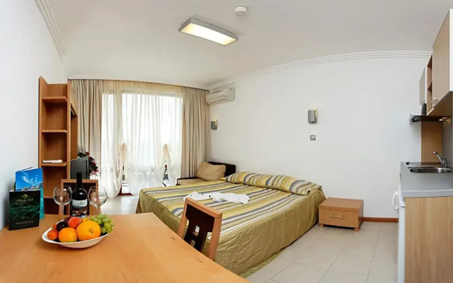 Отель Emerald Beach Resort & Spa Равда комната для гостей