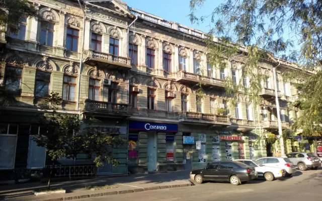 Гостиница Appartment Grecheskaya 45/40 вид на фасад