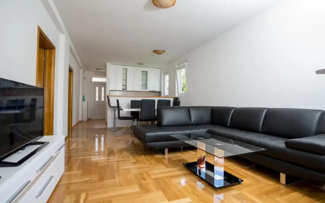 Апартаменты Apartments Budva Center 2 комната для гостей