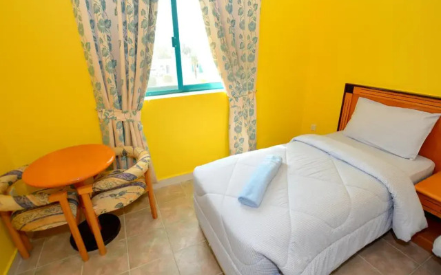 Dubai Youth Hotel комната для гостей