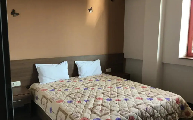 Hotel Iris комната для гостей