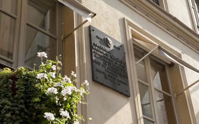 Hotel du Danube Saint Germain вид на фасад
