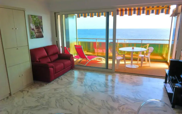 Отель Nestor&Jeeves Royal Luxembourg Terrasse Central Sea front Ницца комната для гостей