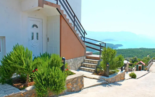 Апартаменты Apartments Villa Milna 1 вид на фасад