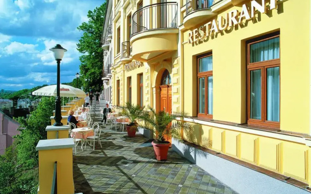 Wellness Hotel Jean De Carro вид на фасад