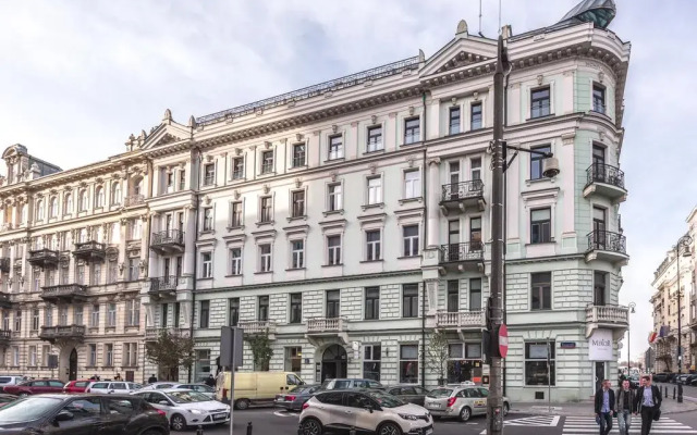 Mish Mash Nowogrodzka - Hostel вид на фасад