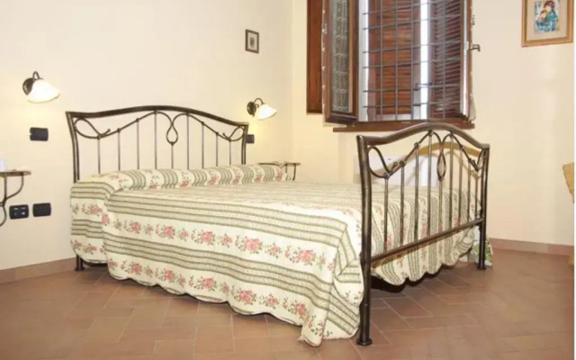 Отель B&B La Torretta Сполето комната для гостей