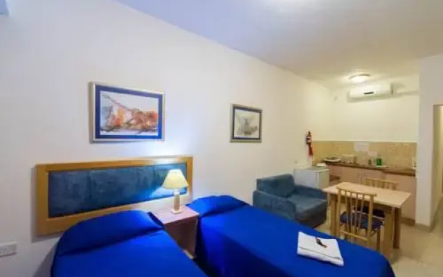 Hotel Damiani Буджибба комната для гостей
