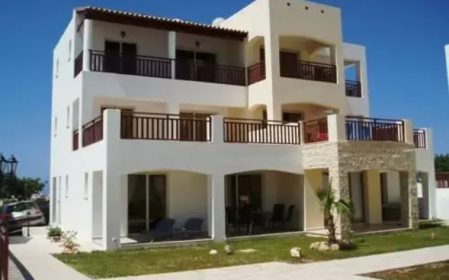 Отель Andriana Resort вид на фасад