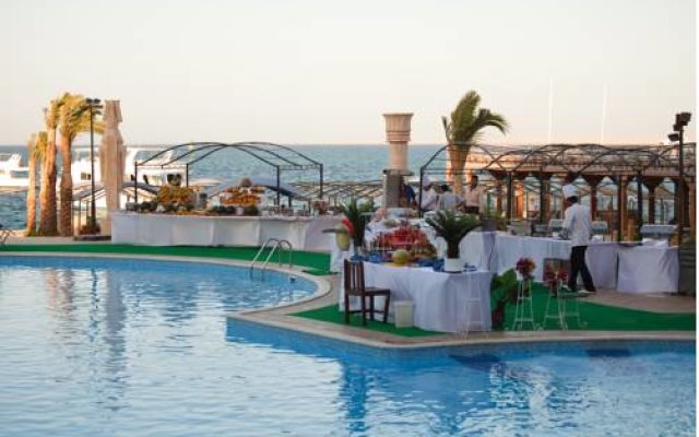 Sphinx Aqua Park Beach Resort - All Inclusive 0