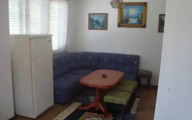 Отель Villa Detelina Балчик комната для гостей