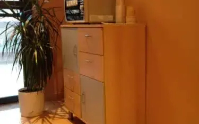 Отель Hostal Aeropuerto интерьер отеля