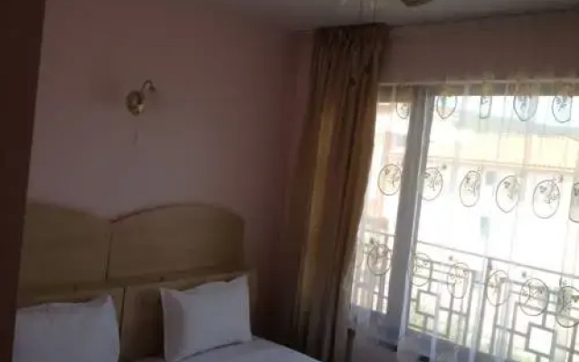 Отель Guest House Himalaya Wind Свети Влас комната для гостей