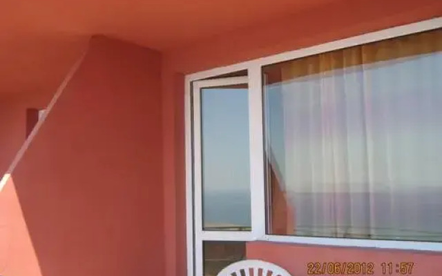 Отель Guest House Amor вид на фасад