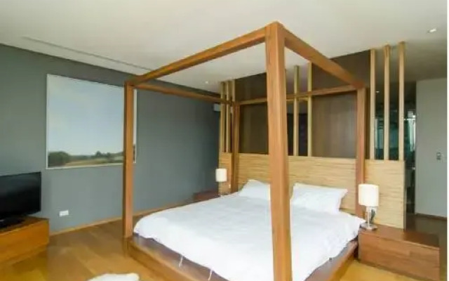 Отель Grand Seetrough Villas комната для гостей