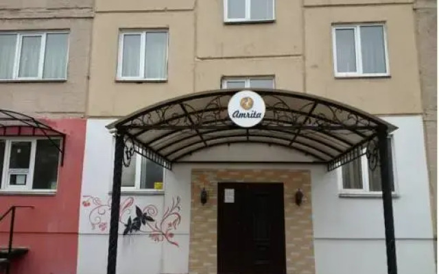Гостиница Амрита Экспресс вид на фасад