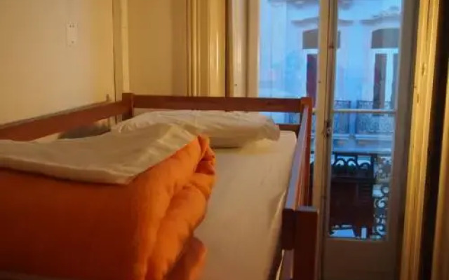 Отель LxCorner Hostel Португалия, Лиссабон - отзывы, цены и фото номеров - забронировать отель LxCorner Hostel онлайн комната для гостей
