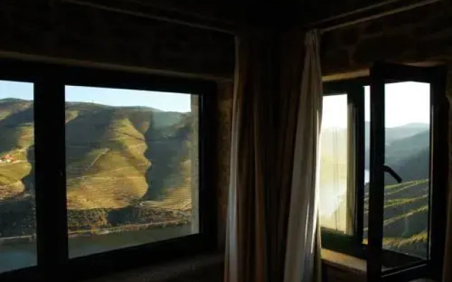 Отель Quinta de Santo António de Adorigo комната для гостей