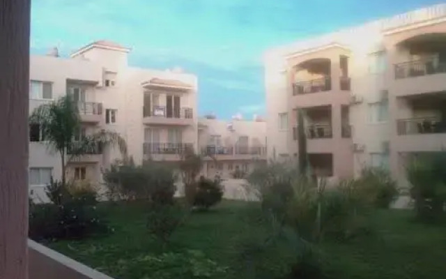 Апартаменты Royal Seacrest Apartments вид на фасад