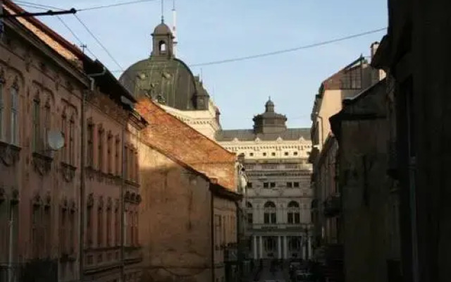 Гостиница Rent In Lviv Center 1 вид на фасад