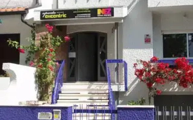 Oporto Excentric Design Hostel вид на фасад