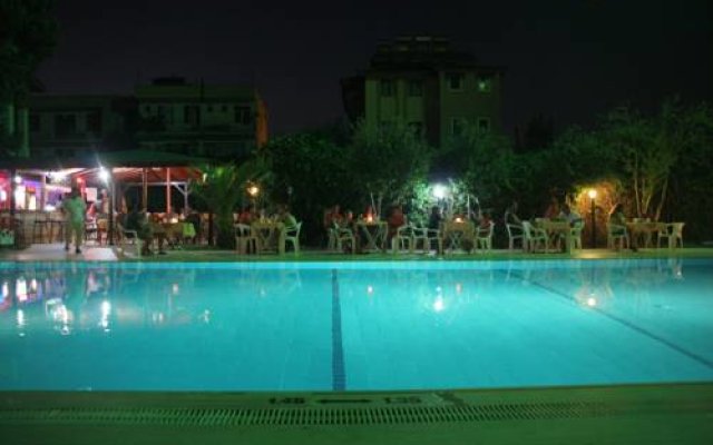Melis Hotel 0