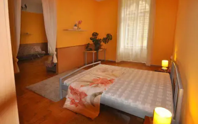 Fifth Hostel комната для гостей